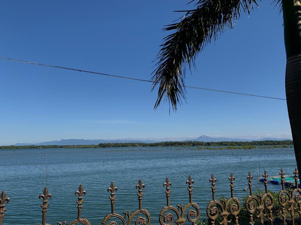 Blue Waters Hotel Кундапур Екстериор снимка